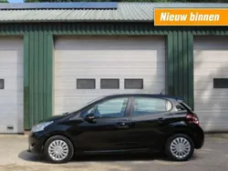 Zwart Gebruikt 2013 Peugeot 208 Hatchback | € 4.950 (Iets duurder)