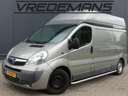 Grijs Gebruikt 2007 Opel Vivaro Van | € 3.450 (Eerlijke prijs)