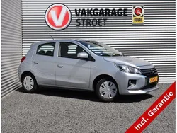 Grijs Gebruikt 2020 Mitsubishi Space Star Hatchback | € 11.750 (Iets duurder)
