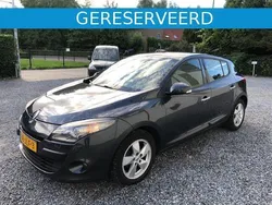 Grijs Gebruikt 2009 Renault Mégane III Hatchback | € 4.789