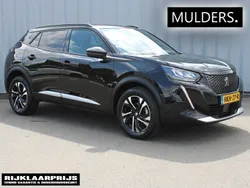 Zwart Gebruikt 2023 Peugeot 2008 Allure SUV | € 24.945 (Goede deal)