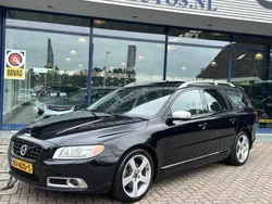 Zwart, metallic lak Gebruikt 2009 Volvo V70 R-Design Stationwagen | € 15.949 (Duur)