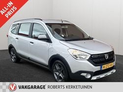 Grijs Gebruikt 2017 Dacia Lodgy Stepway MPV | € 11.990 (Eerlijke prijs)