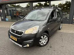 Grijs Gebruikt 2017 Peugeot Partner Tepee Active MPV | € 11.950 (Eerlijke prijs)