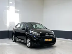 Zwart Gebruikt 2020 Kia Picanto Hatchback | € 11.349 (Eerlijke prijs)