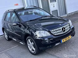 Zwart Gebruikt 2006 Mercedes ML500 SUV | € 14.950