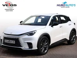 Wit Gebruikt 2024 Lexus LBX SUV | € 41.750 (Eerlijke prijs)
