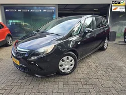 Zwart Gebruikt 2016 Opel Zafira Tourer Edition MPV | € 6.950 (Super prijs)