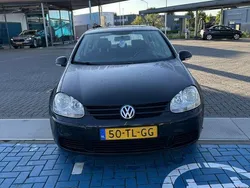 Zwart Gebruikt 2006 VW Golf V Trendline Hatchback | € 2.500 (Eerlijke prijs)