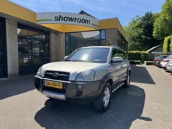 Grijs Gebruikt 2009 Hyundai Tucson Style SUV | € 3.995 (Eerlijke prijs)