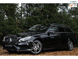Zwart (metallic) Gebruikt 2015 Mercedes E350 AMG Stationwagen | € 19.995