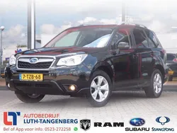 Zwart Gebruikt 2013 Subaru Forester Exclusive+ SUV | € 16.950 (Eerlijke prijs)
