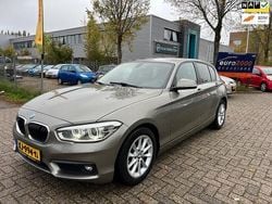 Grijs Gebruikt 2016 BMW 118 Executive Hatchback | € 7.950 (Goede deal)