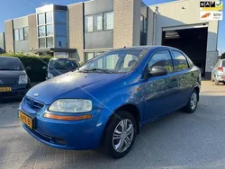 Blauw Gebruikt 2004 Chevrolet Kalos Sedan | € 850 (Eerlijke prijs)