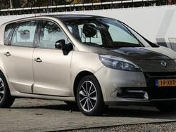 Beige Gebruikt 2012 Renault Scénic III Bose Edition MPV | € 2.900 (Super prijs)