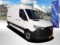 Wit Gebruikt 2023 Mercedes Sprinter Van | € 23.750