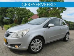 Grijs Gebruikt 2008 Opel Corsa Cosmo Hatchback | € 3.595 (Eerlijke prijs)