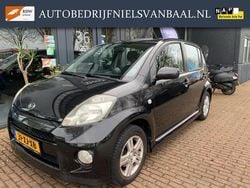 Zwart Gebruikt 2007 Daihatsu Sirion Hatchback | € 3.750 (Iets duurder)