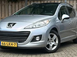 Grijs Gebruikt 2010 Peugeot 207 Stationwagen | € 1.849 (Iets duurder)