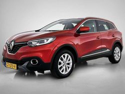 Rood Gebruikt 2015 Renault Kadjar Intens SUV | € 8.995 (Eerlijke prijs)