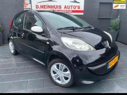 Zwart Gebruikt 2007 Peugeot 107 Hatchback | € 2.350 (Duur)