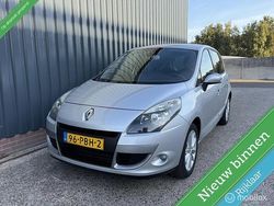 Grijs Gebruikt 2011 Renault Scénic III Expression MPV | € 4.799 (Eerlijke prijs)