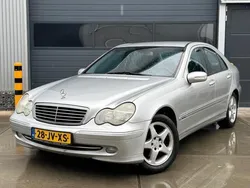 Zilver Gebruikt 2002 Mercedes C200 Elegance Sedan | € 1.699 (Iets duurder)