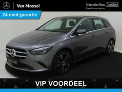 Grijs Gebruikt 2022 Mercedes B250e Luxury MPV | € 35.945 (Duur)