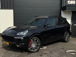 Zwart Gebruikt 2015 Porsche Cayenne SUV | € 37.900 (Duur)