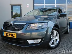 Grijs Gebruikt 2014 Skoda Octavia GreenLine Stationwagen | € 4.900 (Goede deal)
