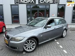Grijs Gebruikt 2011 BMW 320 Luxury Line Stationwagen | € 9.450 (Duur)