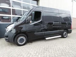 Zwart Gebruikt 2021 Opel Movano Van | € 12.950 (Goede deal)