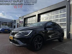Zwart Gebruikt 2022 Renault Arkana R.S. SUV | € 26.895 (Iets duurder)