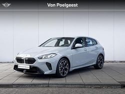 M brooklyn grau Gebruikt 2025 BMW 120 Shadowline Hatchback | € 36.900