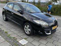 Gebruikt 2009 Renault Mégane III Dynamique Sedan | € 4.500 (Duur)