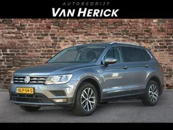 Grijs Gebruikt 2018 VW Tiguan Allspace Comfortline SUV | € 26.745 (Super prijs)