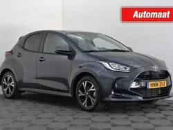 Grijs Gebruikt 2024 Toyota Yaris Style Hatchback | € 27.750 (Eerlijke prijs)