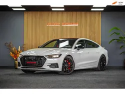 Wit Gebruikt 2020 Audi A7 Proline Hatchback | € 52.950 (Eerlijke prijs)
