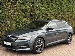 Grijs Gebruikt 2021 Skoda Superb SportLine Stationwagen | € 32.890 (Duur)