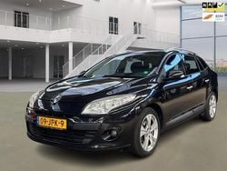 Zwart Gebruikt 2009 Renault Mégane GrandTour Dynamique Stationwagen | € 2.850 (Eerlijke prijs)