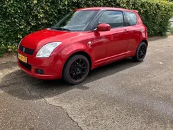Rood Gebruikt 2006 Suzuki Swift GLS Hatchback | € 2.685 (Eerlijke prijs)