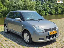 Grijs Gebruikt 2005 Suzuki Swift GLS Hatchback | € 3.999 (Eerlijke prijs)