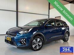 Blauw Gebruikt 2021 Kia Niro Style SUV | € 21.950 (Eerlijke prijs)