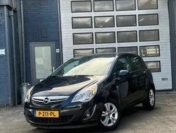 Zwart Gebruikt 2012 Opel Corsa Selection Hatchback | € 5.495 (Eerlijke prijs)