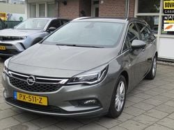 Grijs Gebruikt 2017 Opel Astra Edition Stationwagen | € 11.990 (Goede deal)