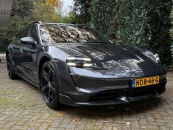 Grijs Gebruikt 2022 Porsche Taycan Turbo S Cross Turismo Sedan | € 96.500