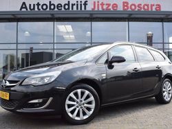 Zwart, metallic lak Gebruikt 2013 Opel Astra Sport Stationwagen | € 5.950 (Eerlijke prijs)