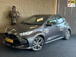 Grijs Gebruikt 2024 Toyota Yaris Hybrid Sport Hatchback | € 22.999 (Super prijs)