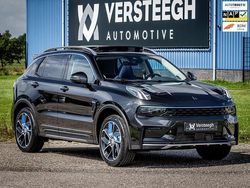 Zwart Gebruikt 2021 Lynk & Co 01 SUV | € 22.400 (Eerlijke prijs)