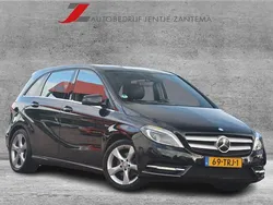 Zwart, metallic lak Gebruikt 2012 Mercedes B180 Ambition MPV | € 11.999 (Eerlijke prijs)